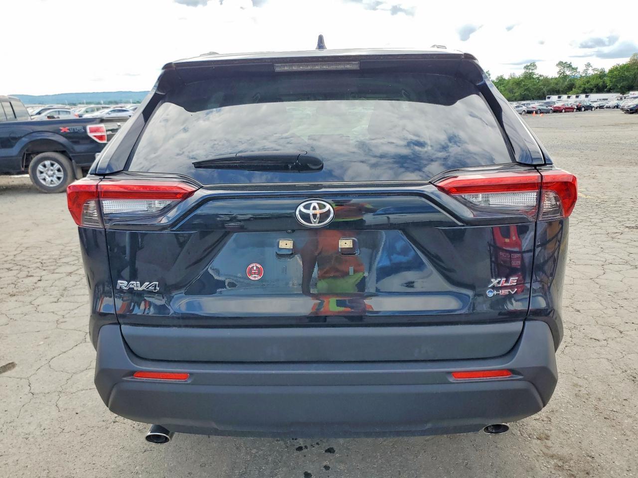 2025 Toyota Rav4 Xle - Фото 6