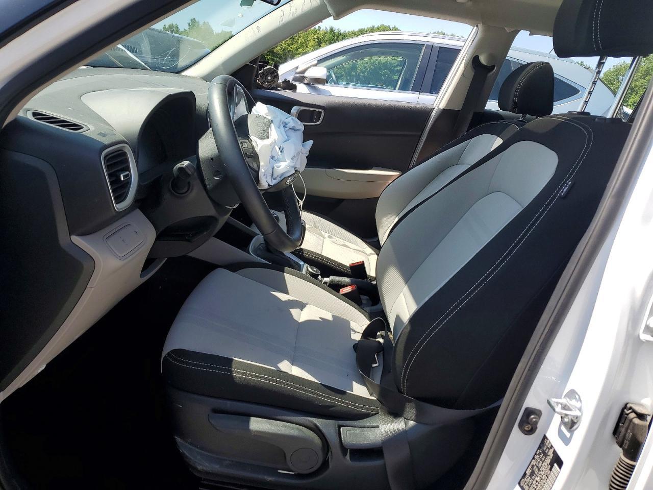 2025 Hyundai Venue Sel - Фото 7