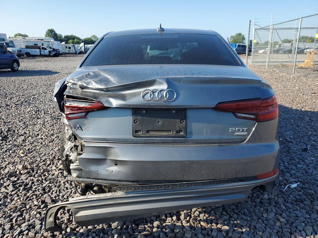 2018 Audi A4 Premium Plus - Фото 6
