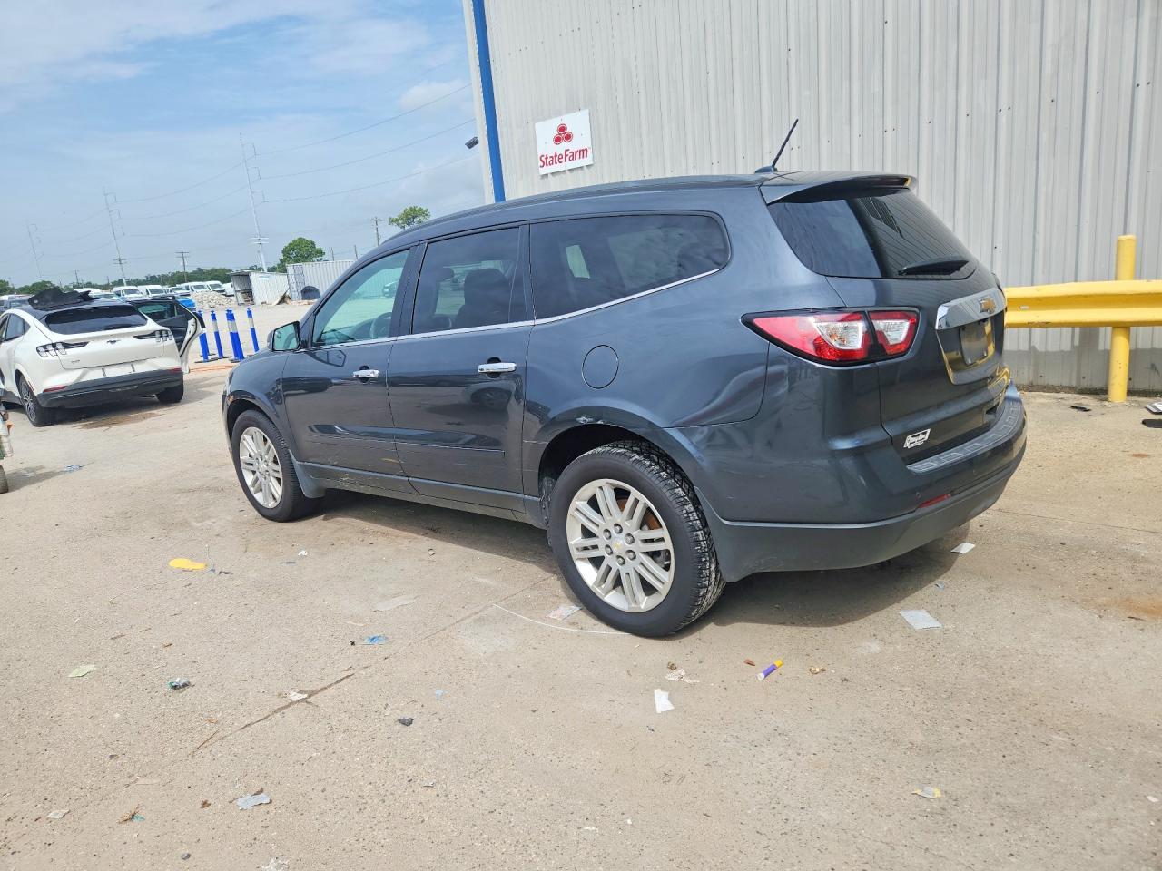 2014 Chevrolet Traverse Lt - Фото 2