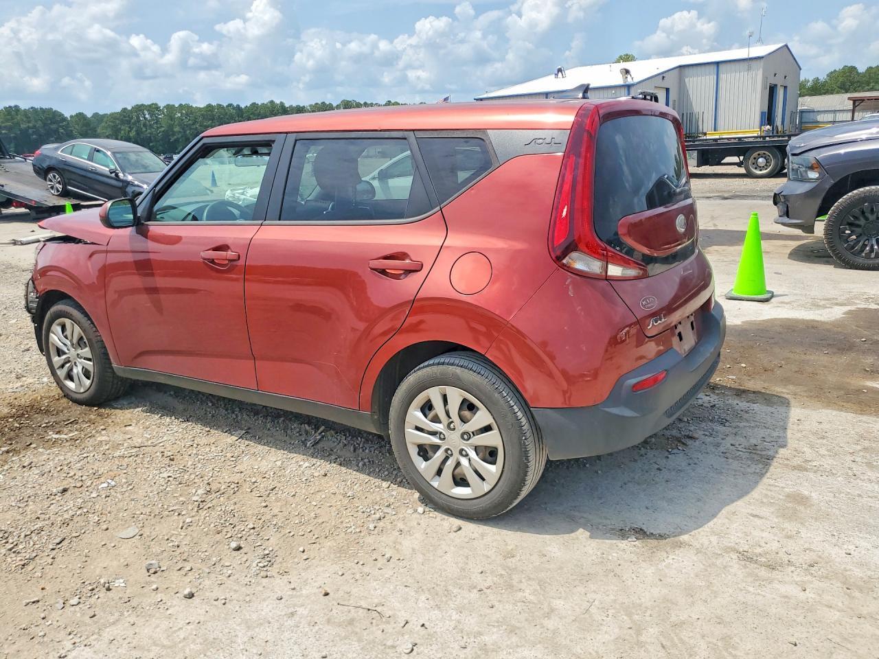2020 Kia Soul Lx - Фото 2