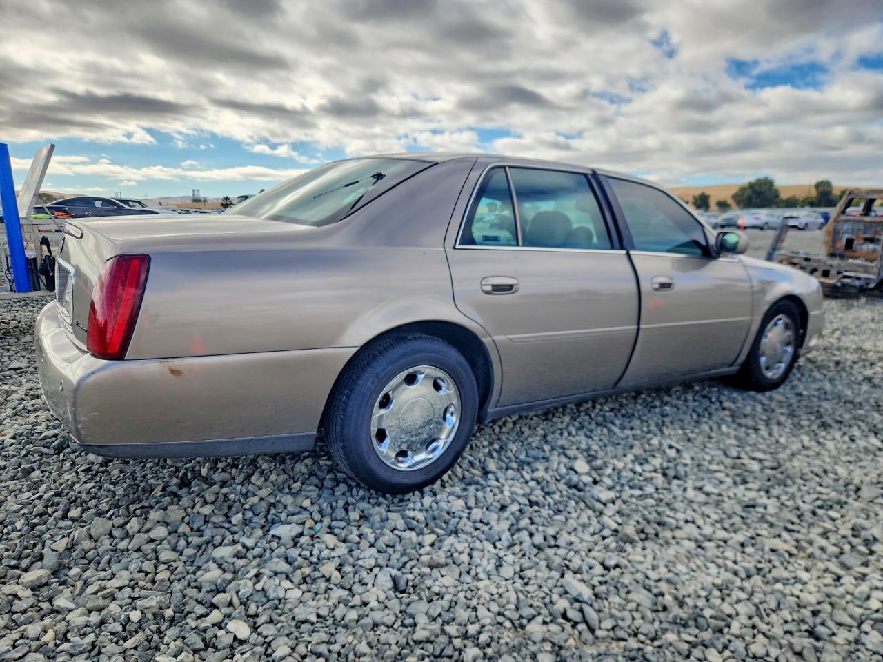 2001 Cadillac Deville Dhs - Image 3