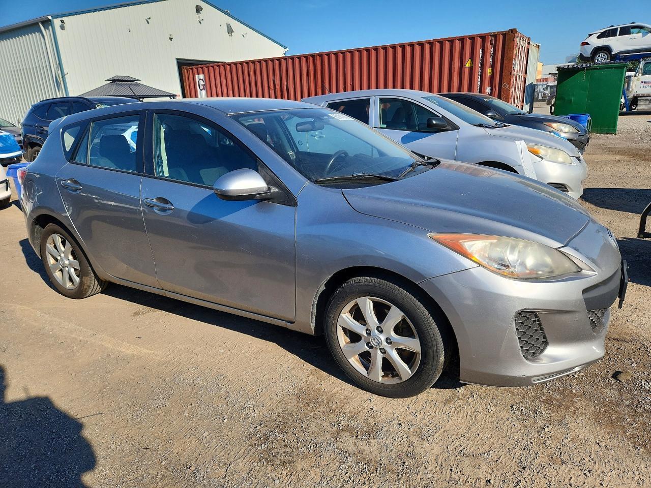 2012 Mazda 3 I - Image 4