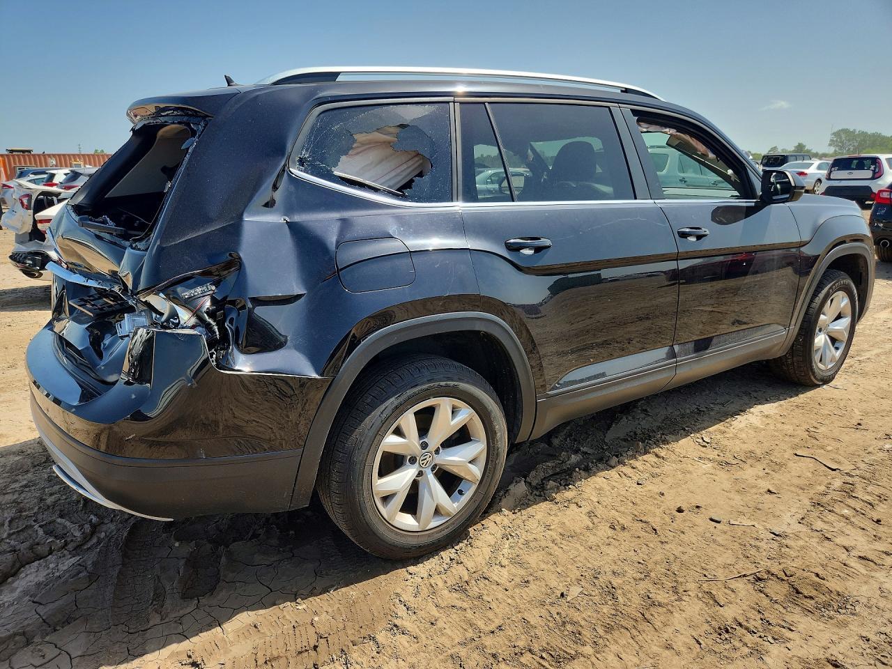 2018 Volkswagen Atlas - Фото 3