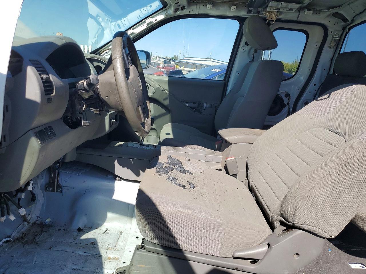 2020 Nissan Frontier S - Image 7