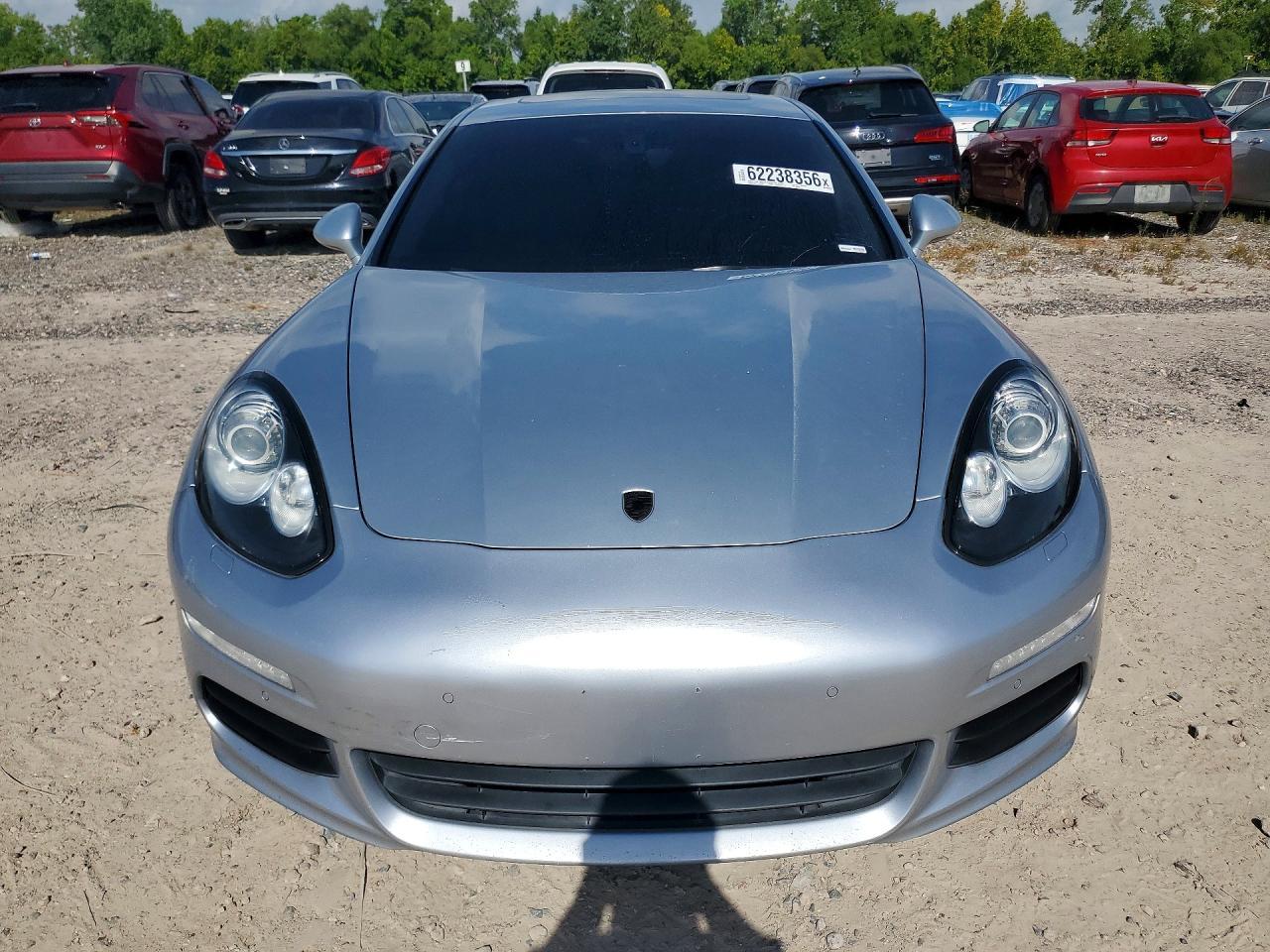 2015 Porsche Panamera 2 - Фото 5