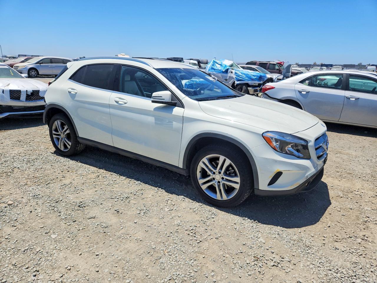 2017 Mercedes-Benz Gla 250 4Matic - Image 4