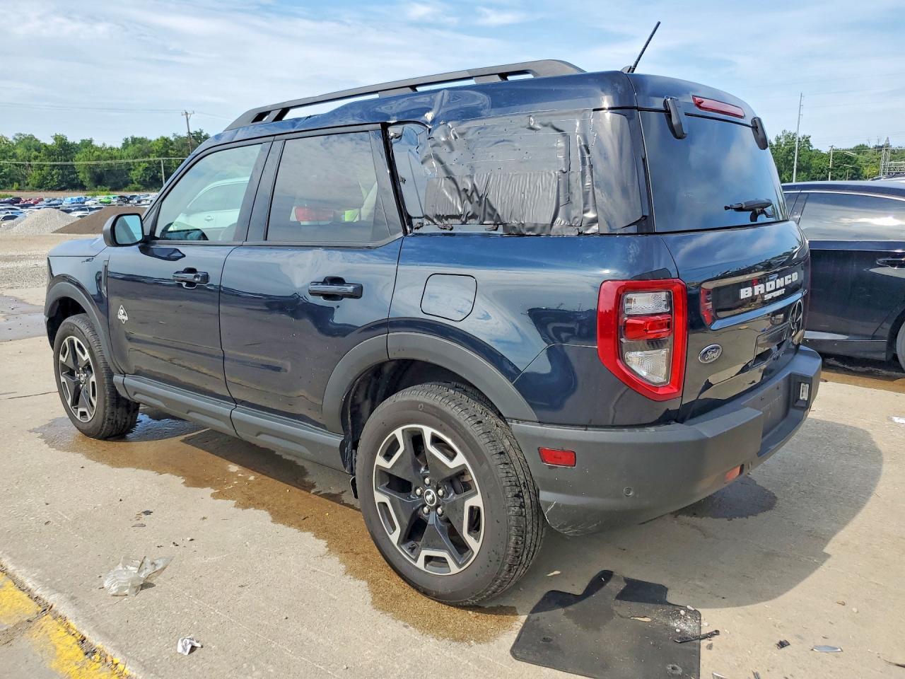 2023 Ford Bronco Sport Outer Banks - Фото 2