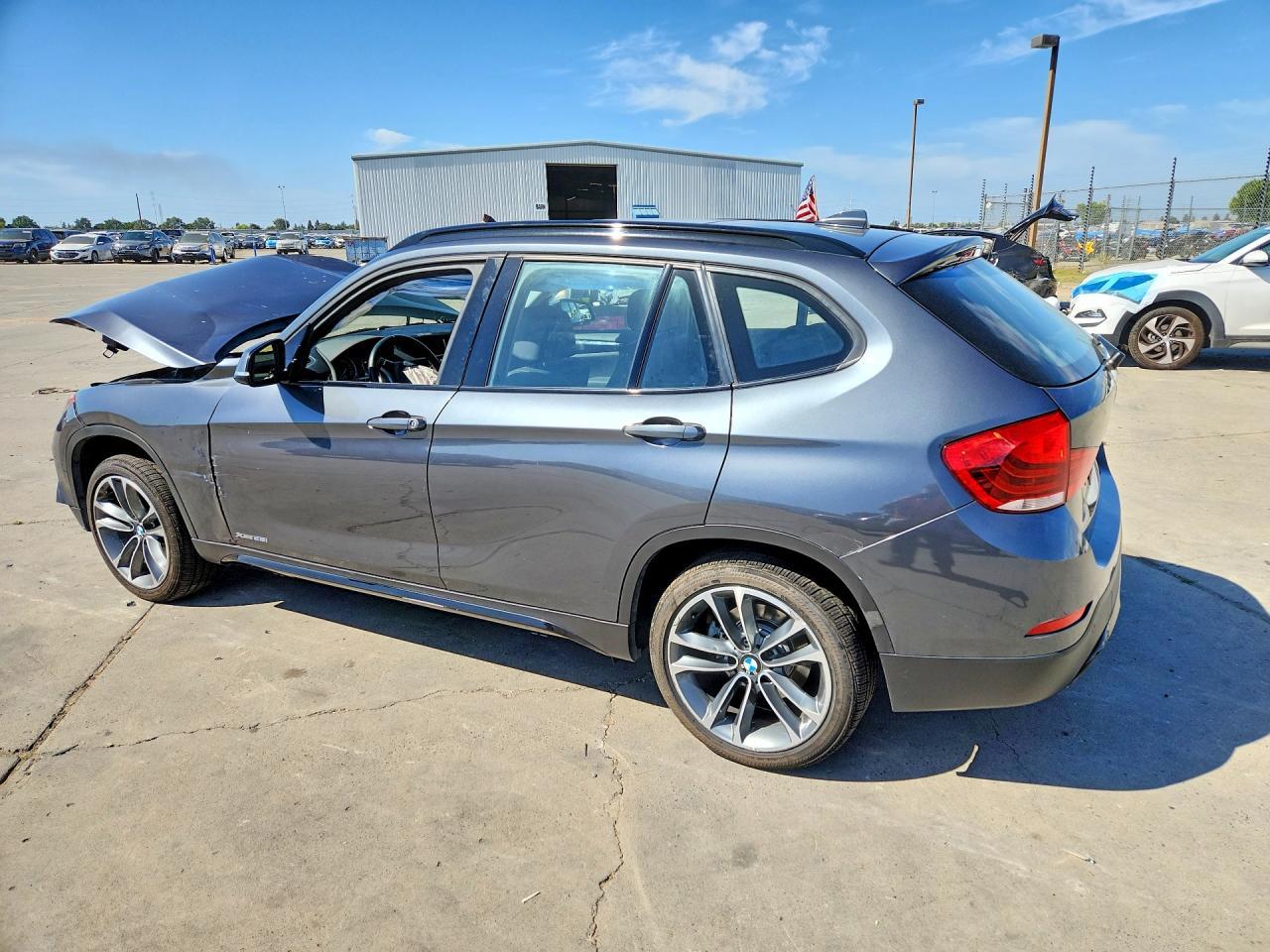 2015 BMW X1 xDrive28I - Фото 2