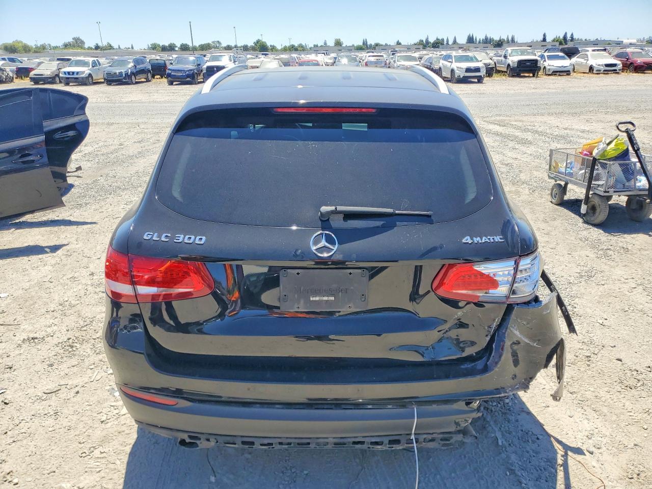 2016 Mercedes-Benz Glc 300 4Matic - Image 6