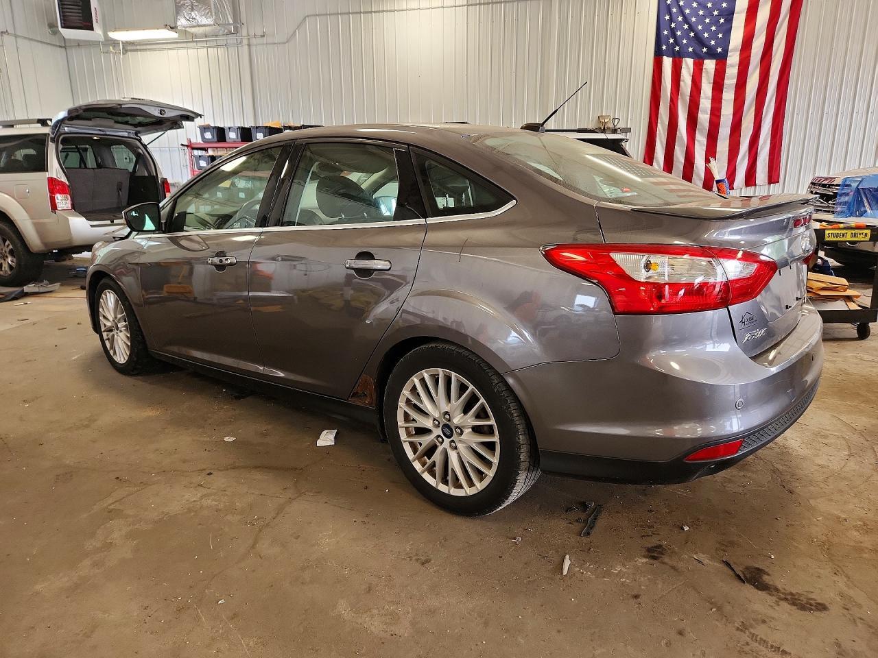2014 Ford Focus Titanium - Фото 2