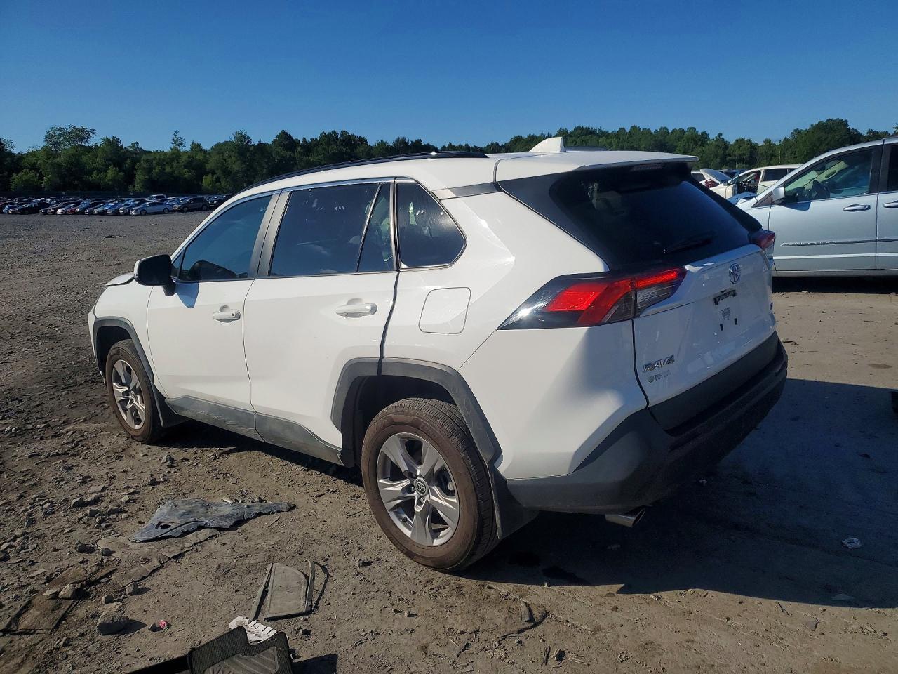 2025 Toyota Rav4 Xle - Image 2