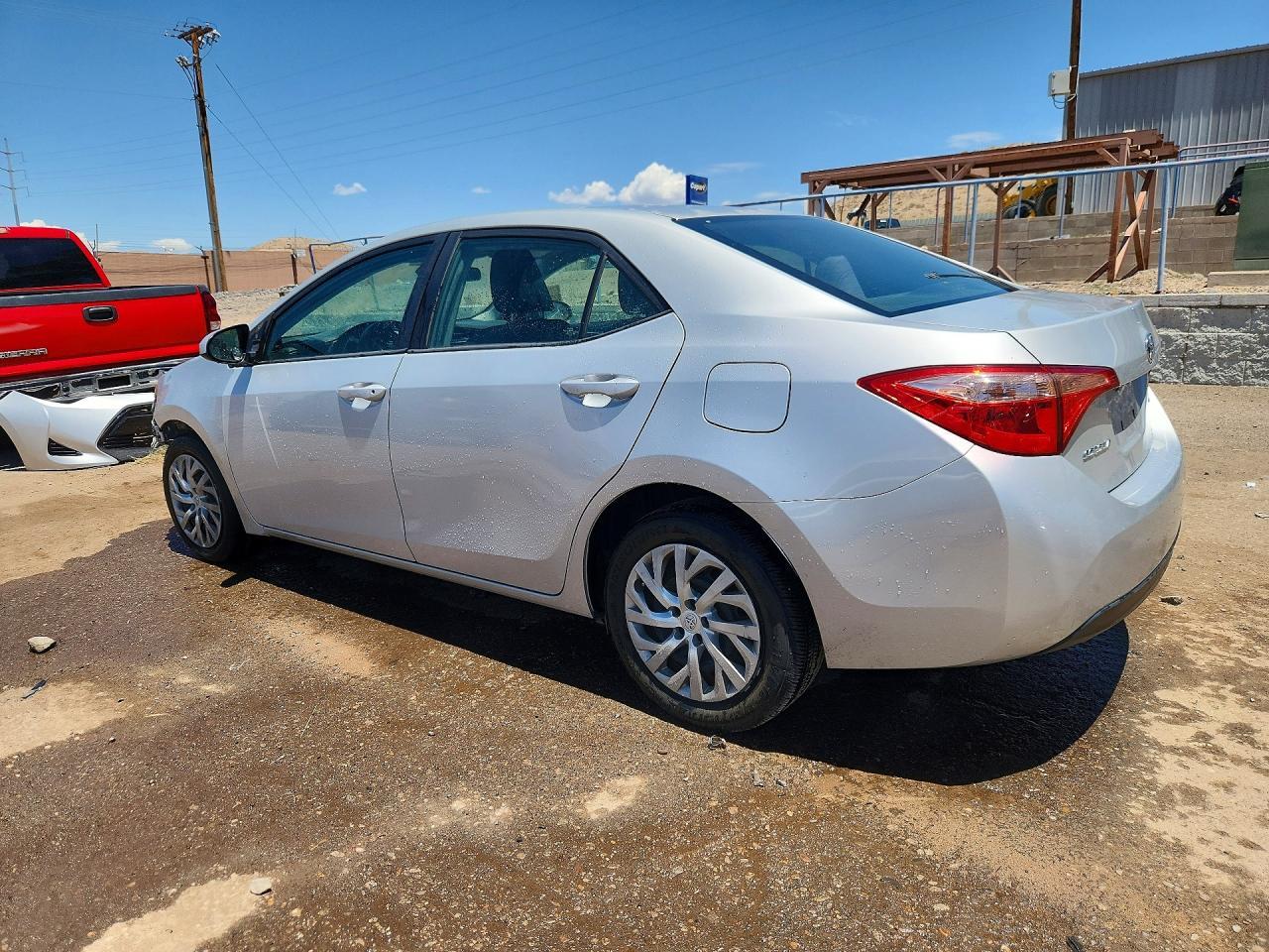 2018 Toyota Corolla Le - Фото 2
