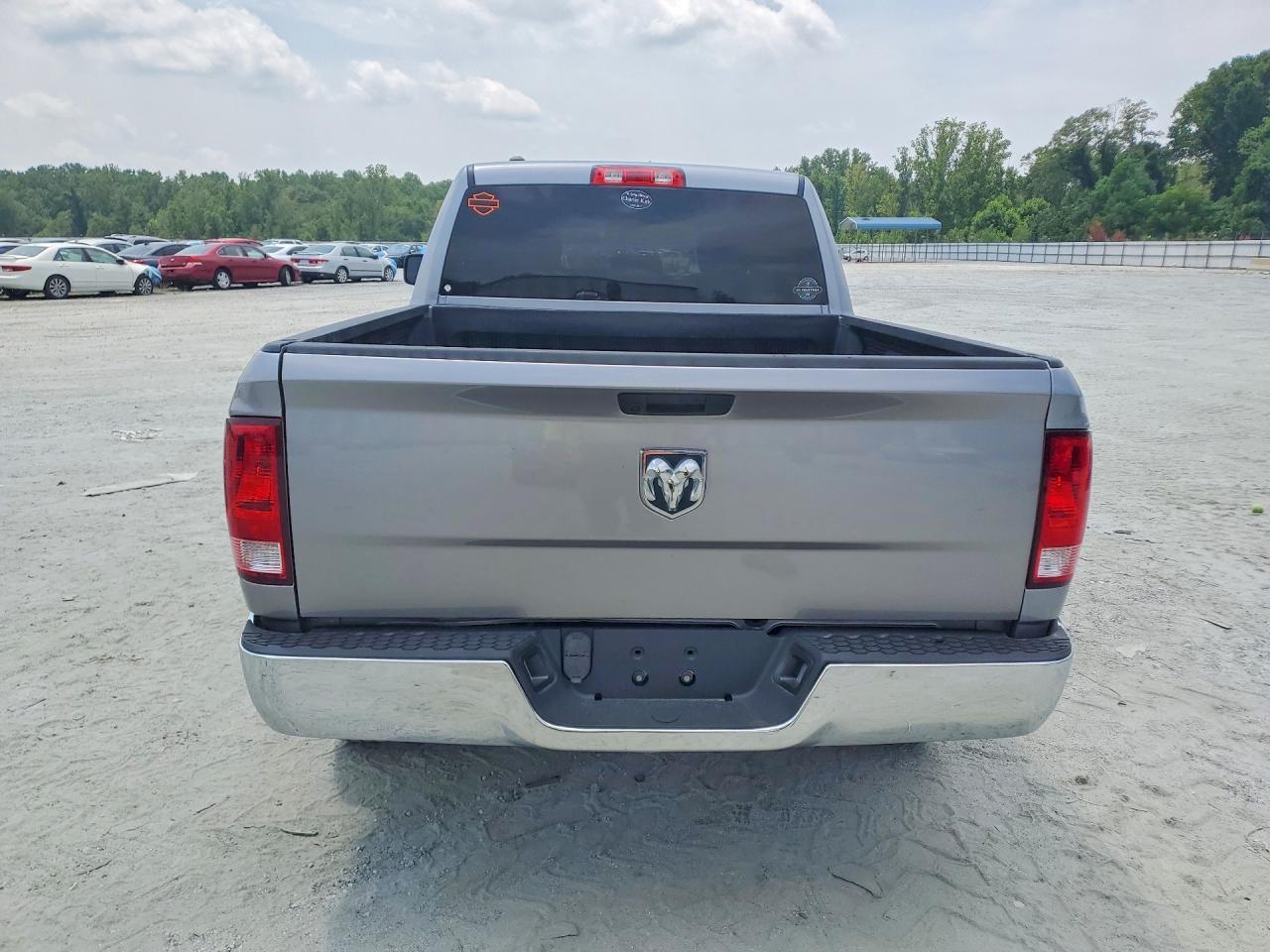 2024 Ram 1500 Classic Slt - Фото 6