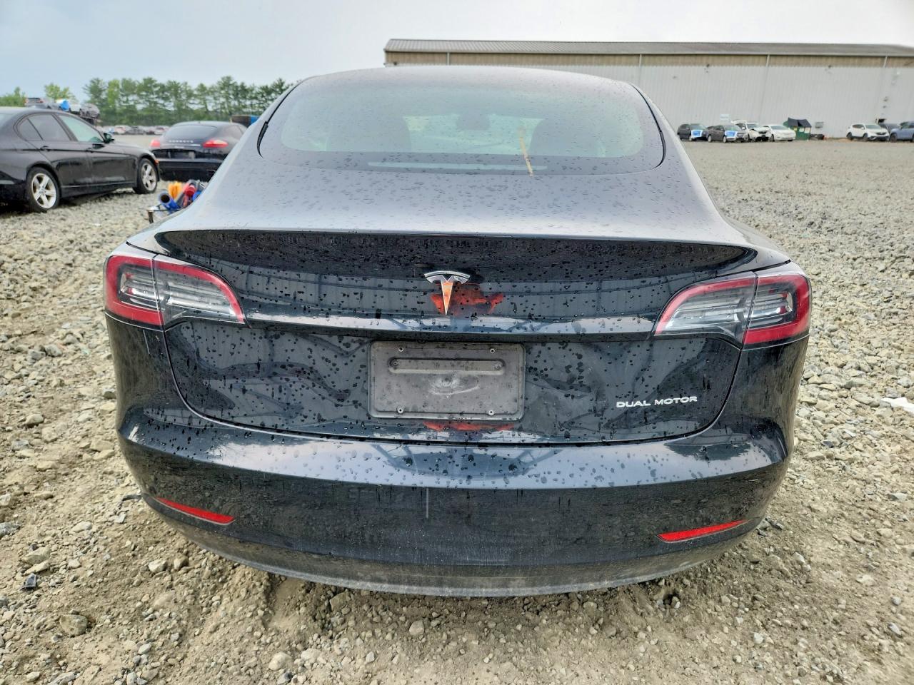 2023 Tesla Model 3 - Фото 6