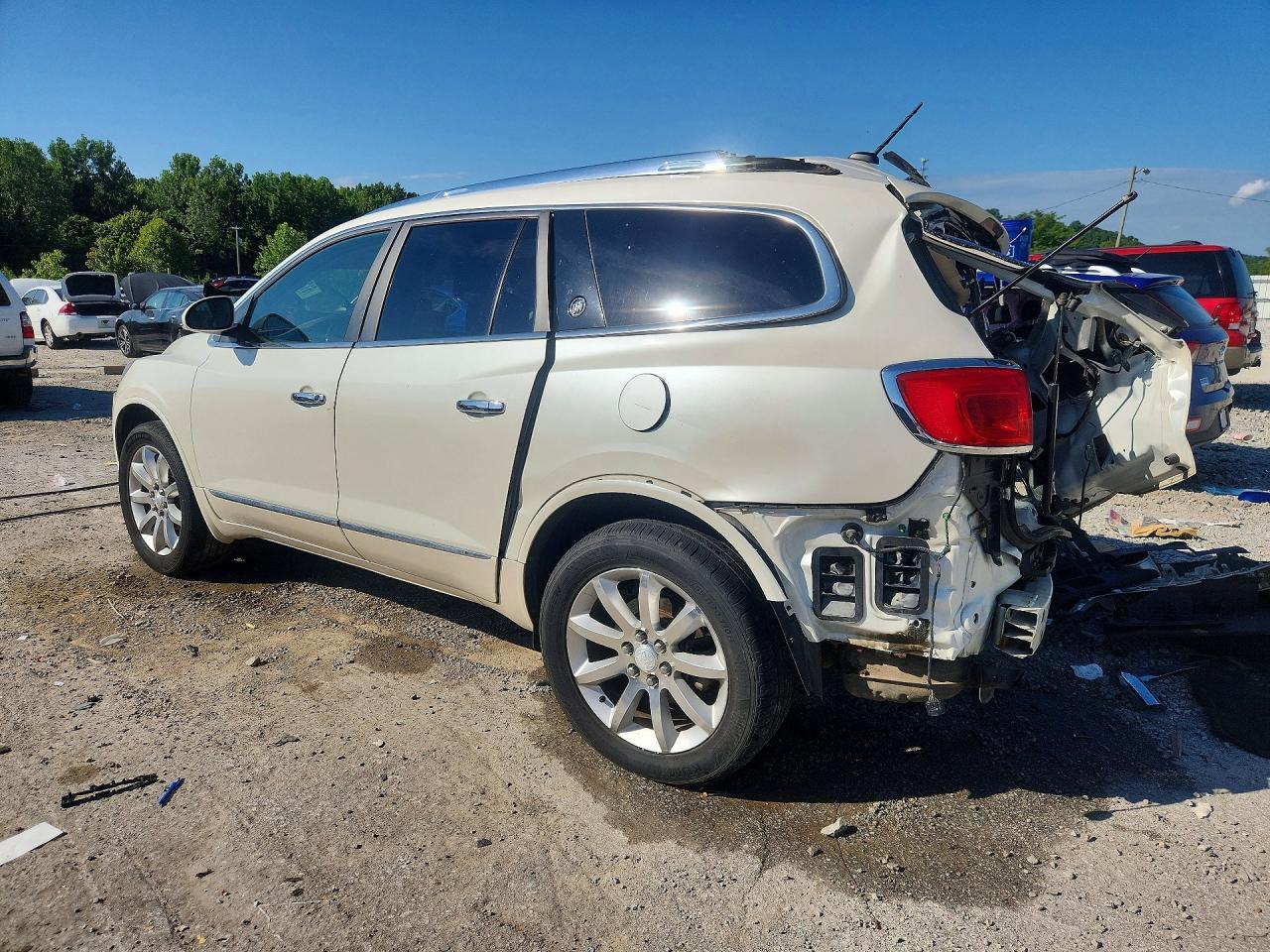 2014 Buick Enclave - Image 2