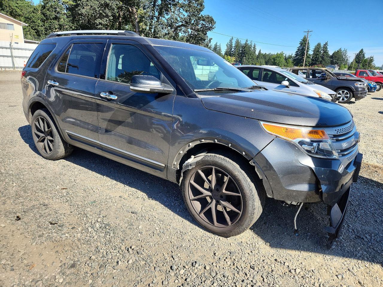 2015 Ford Explorer Xlt - Фото 4