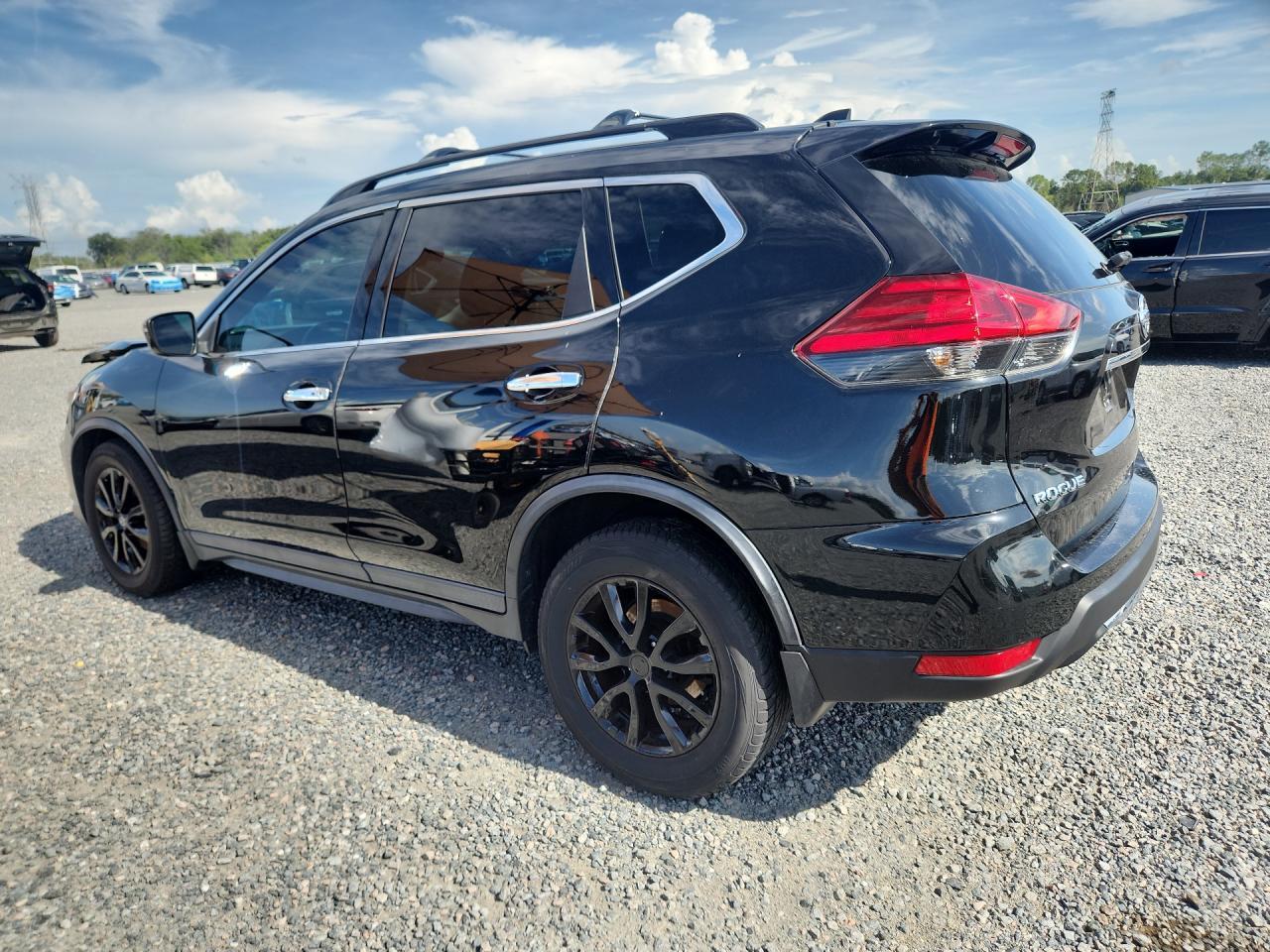 2017 Nissan Rogue Sv - Фото 2