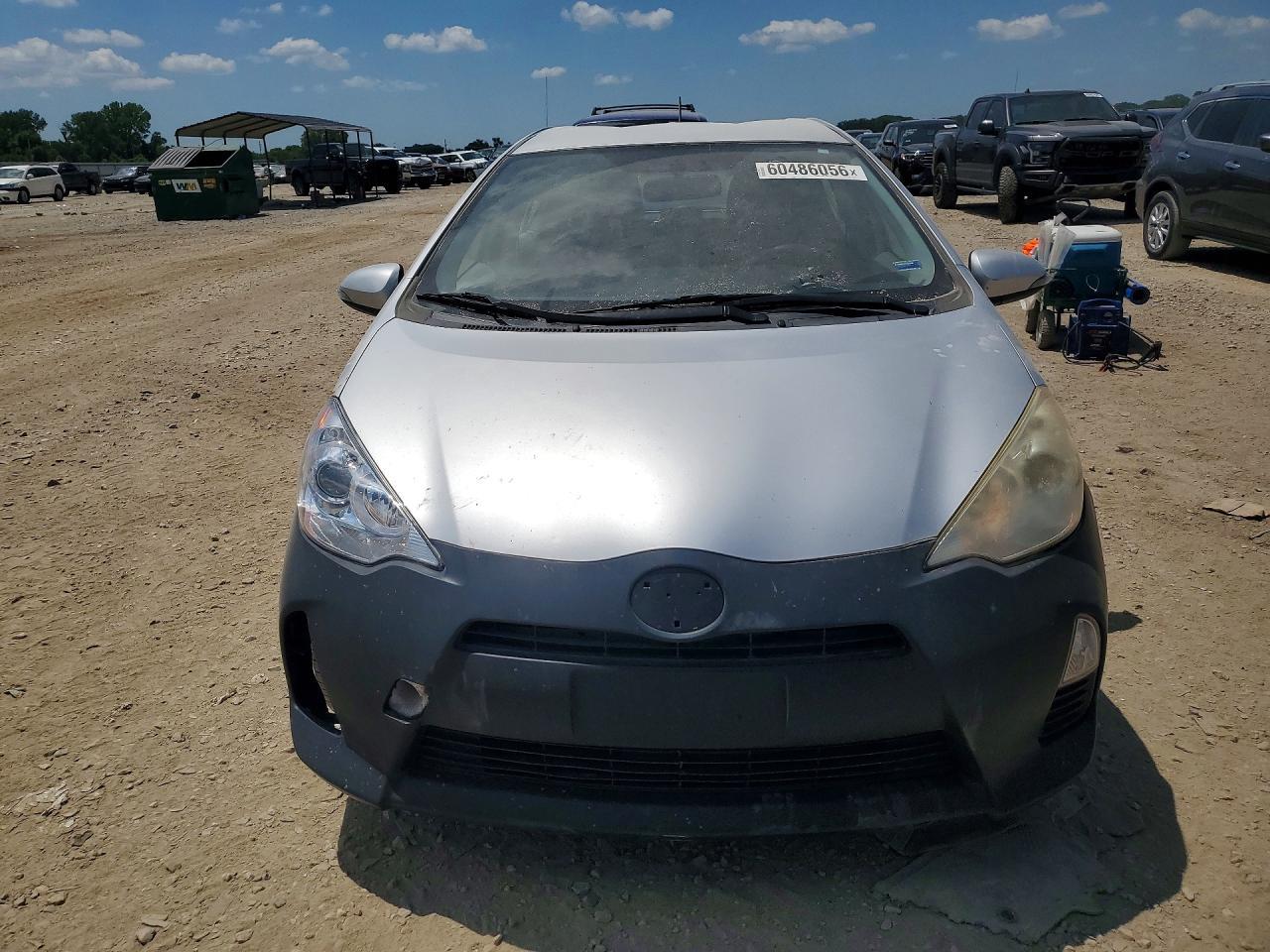 2013 Toyota Prius C Two - Фото 5