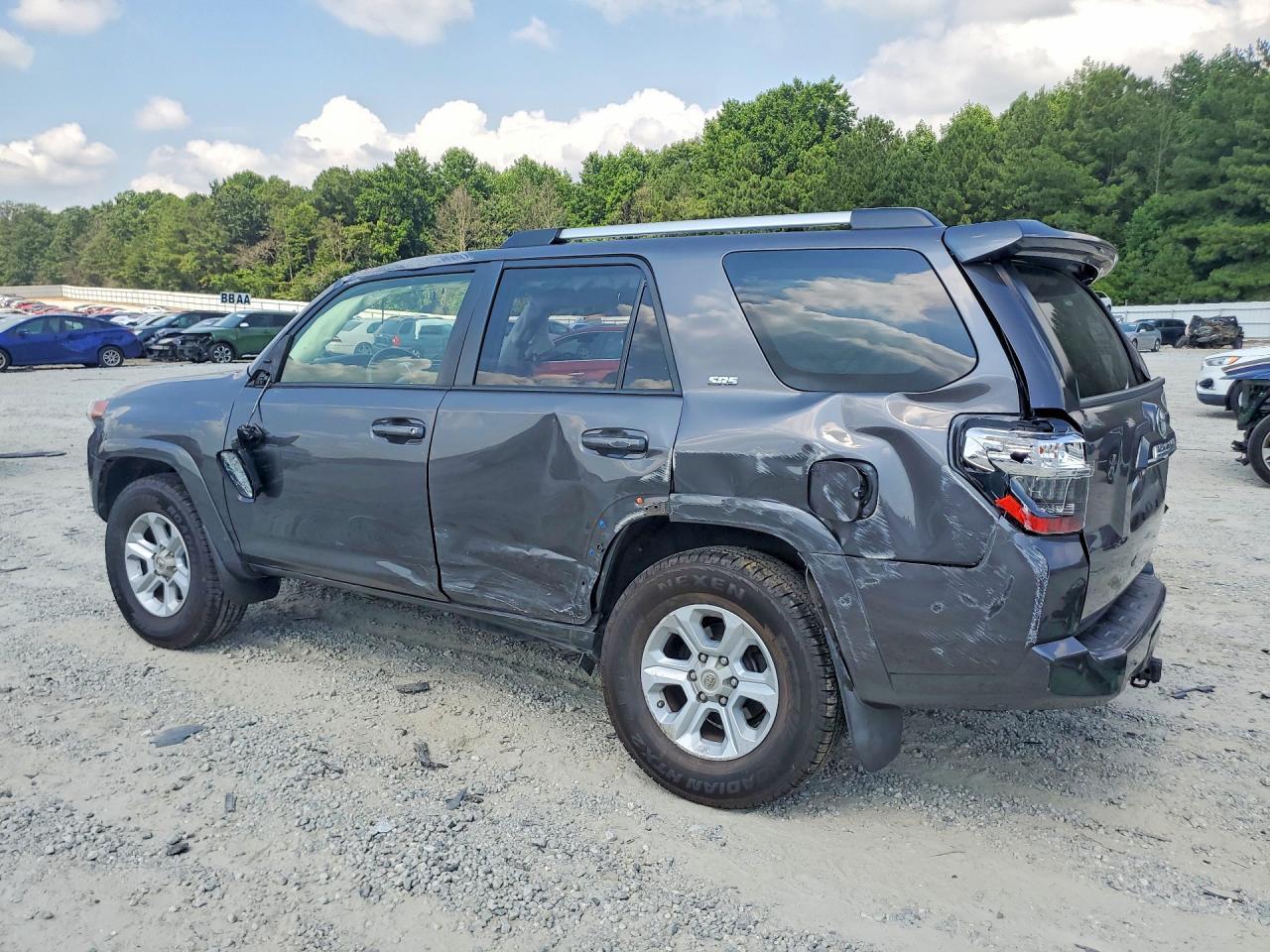 2021 Toyota 4Runner Sr5 - Image 2