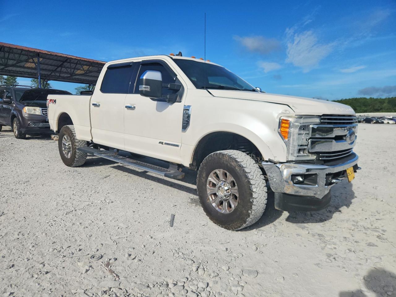 2019 Ford F350 Super Duty - Фото 4