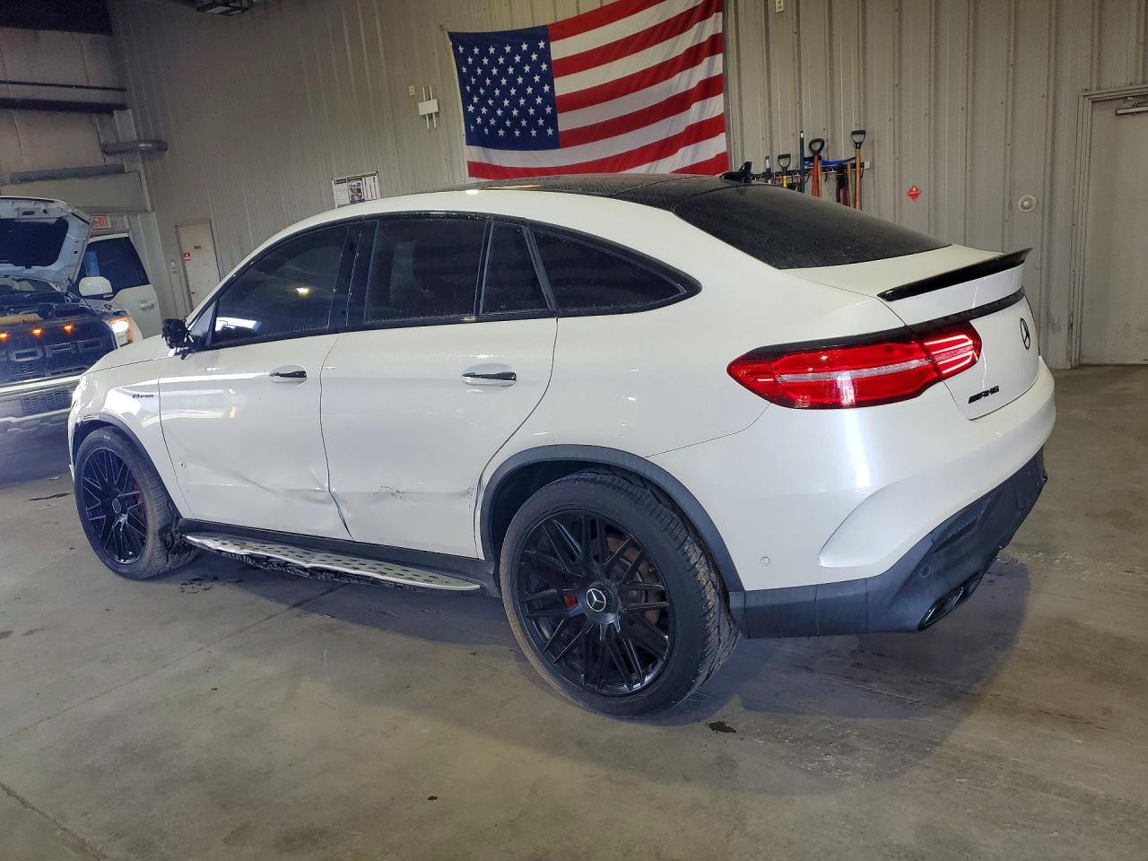 2017 Mercedes-Benz Gle Coupe 63 Amg-S - Фото 2