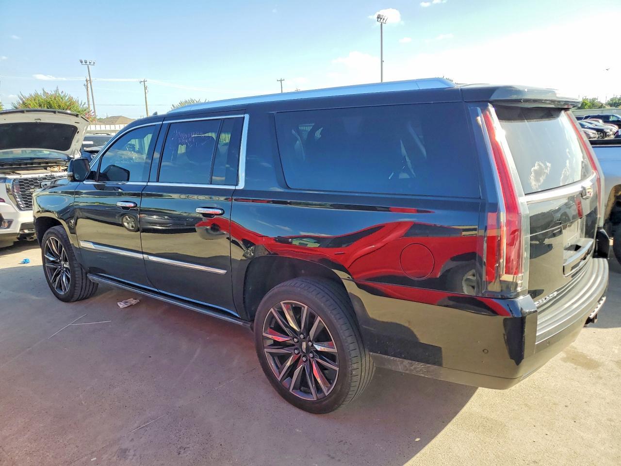 2019 Cadillac Escalade Esv Premium Luxury - Фото 2