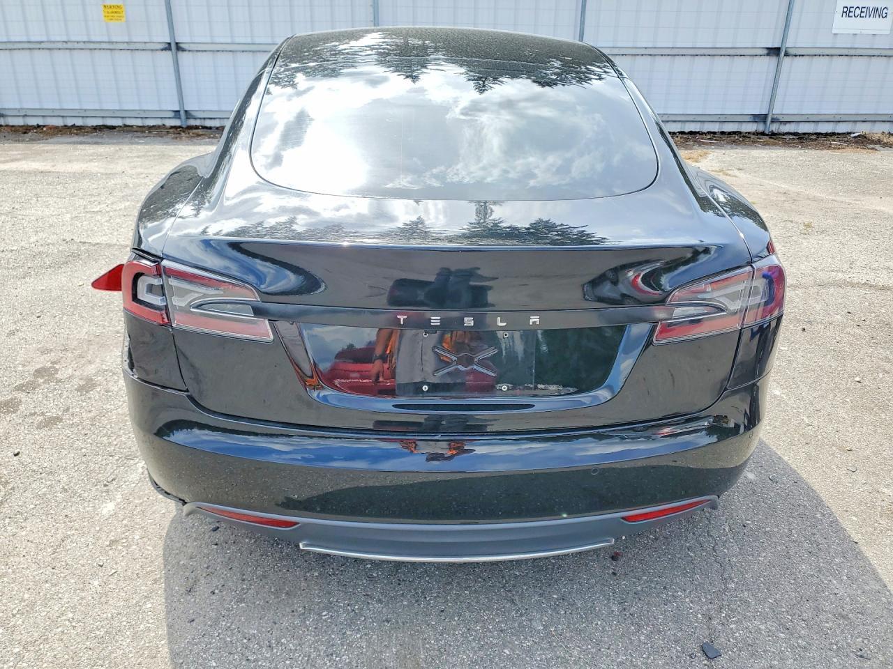 2015 Tesla Model S 60 - Фото 6
