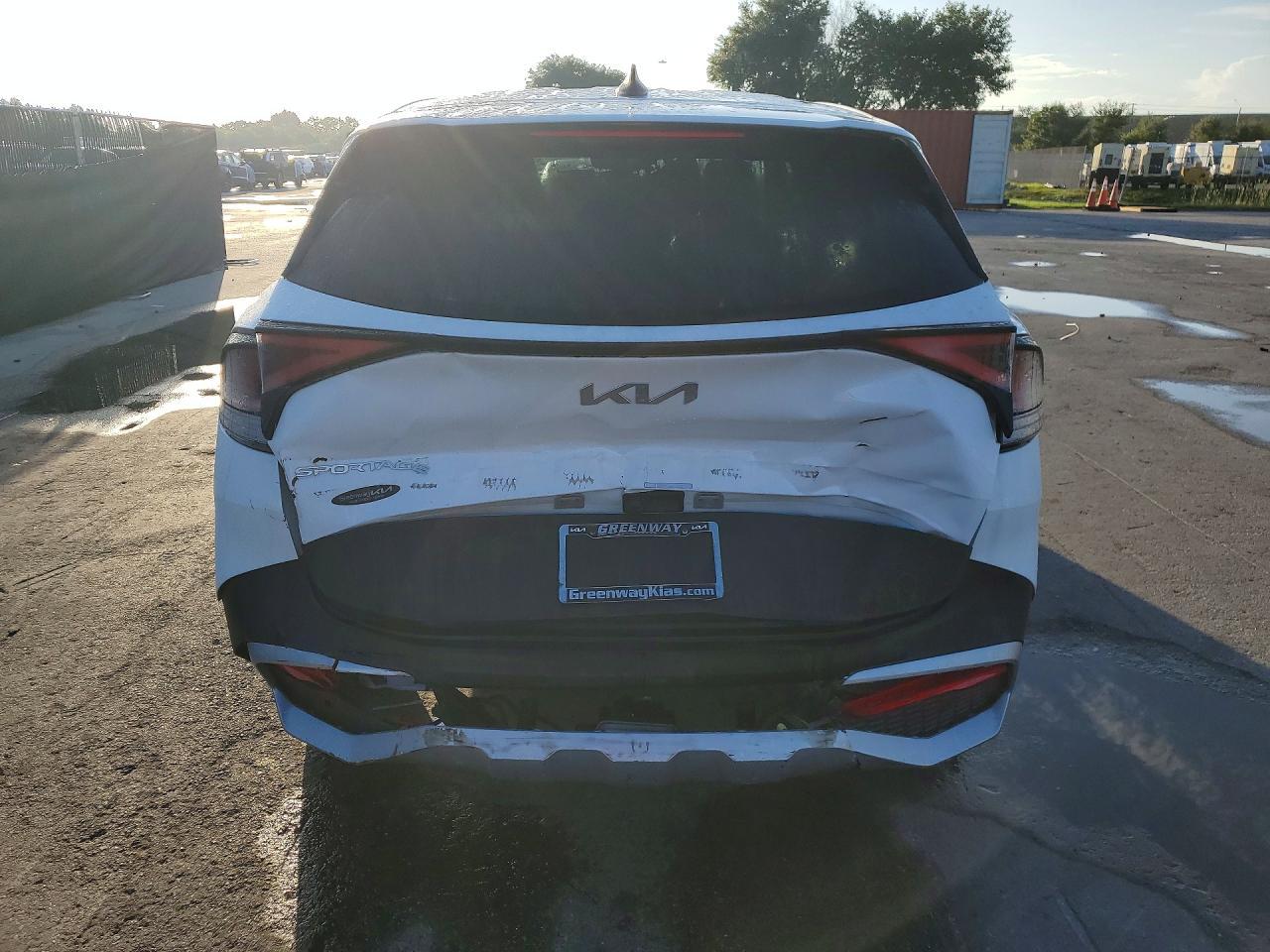 2024 Kia Sportage Ex - Image 6