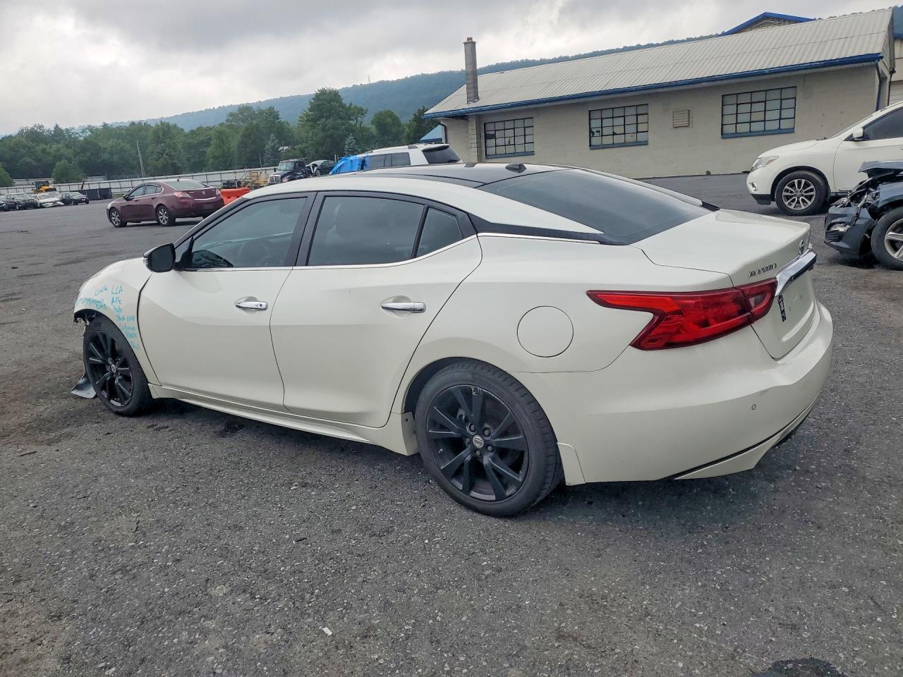 2017 Nissan Maxima 3.5 Sl - Image 2
