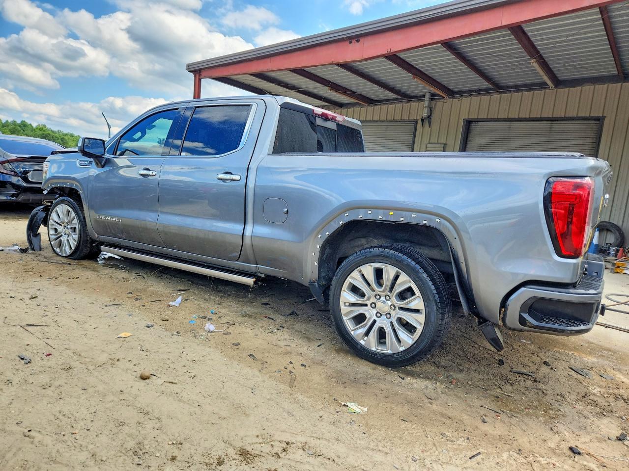 2021 GMC Sierra K1500 Denali - Image 2