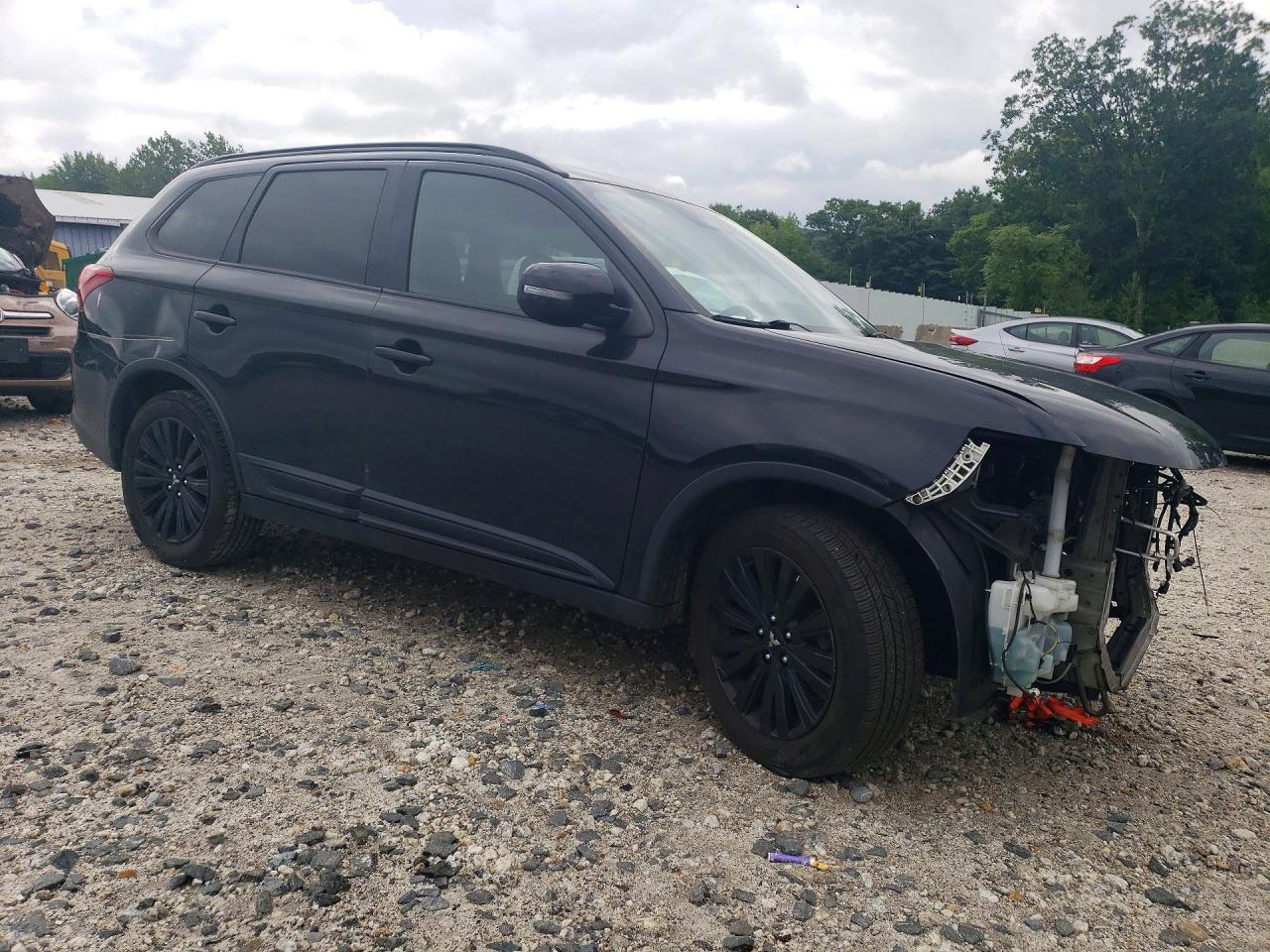 2020 Mitsubishi Outlander Se - Фото 4