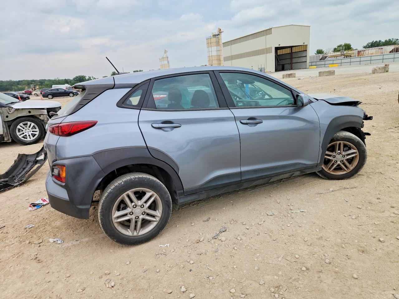 2021 Hyundai Kona Se - Фото 3
