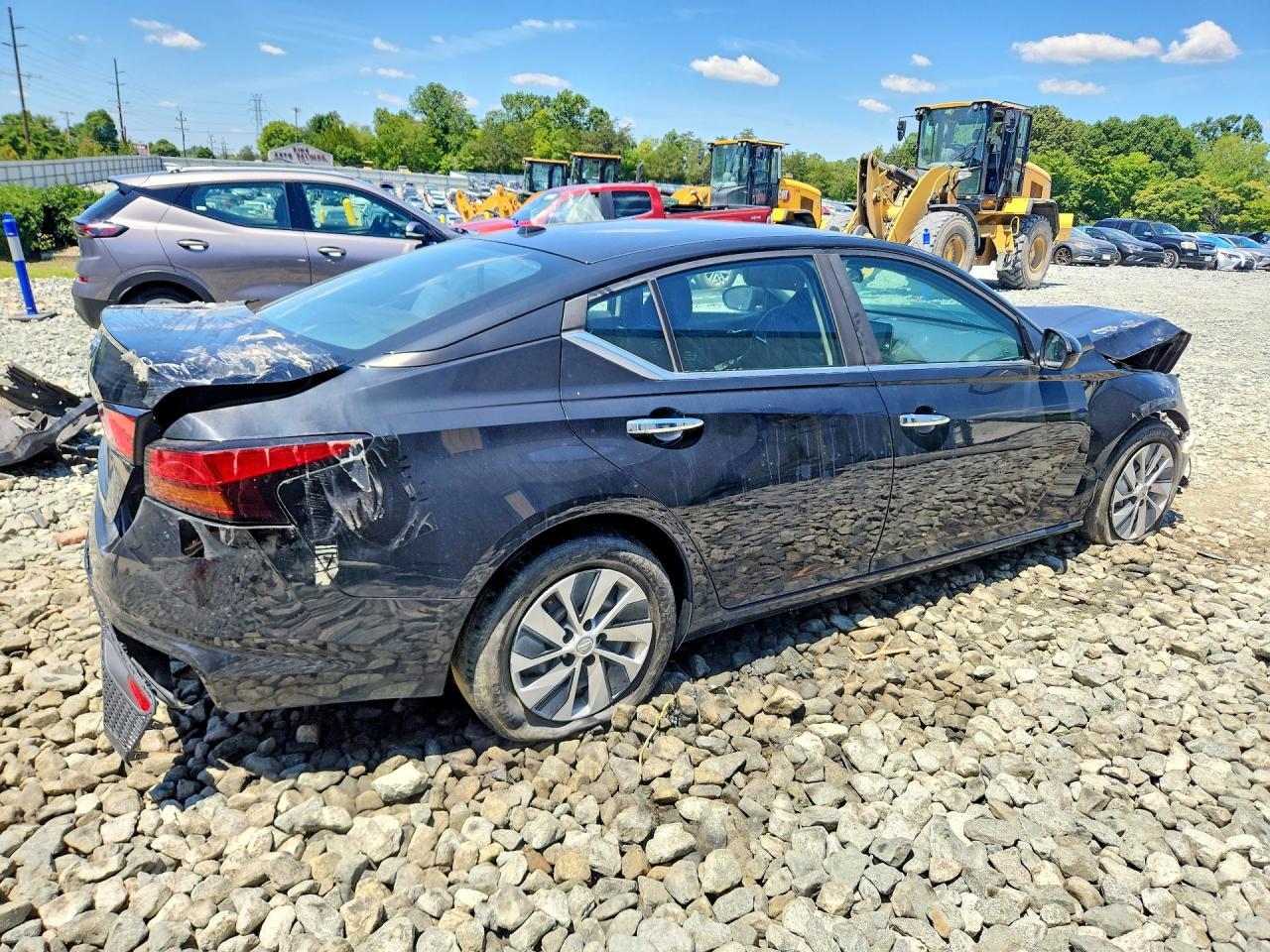2020 Nissan Altima S - Image 3