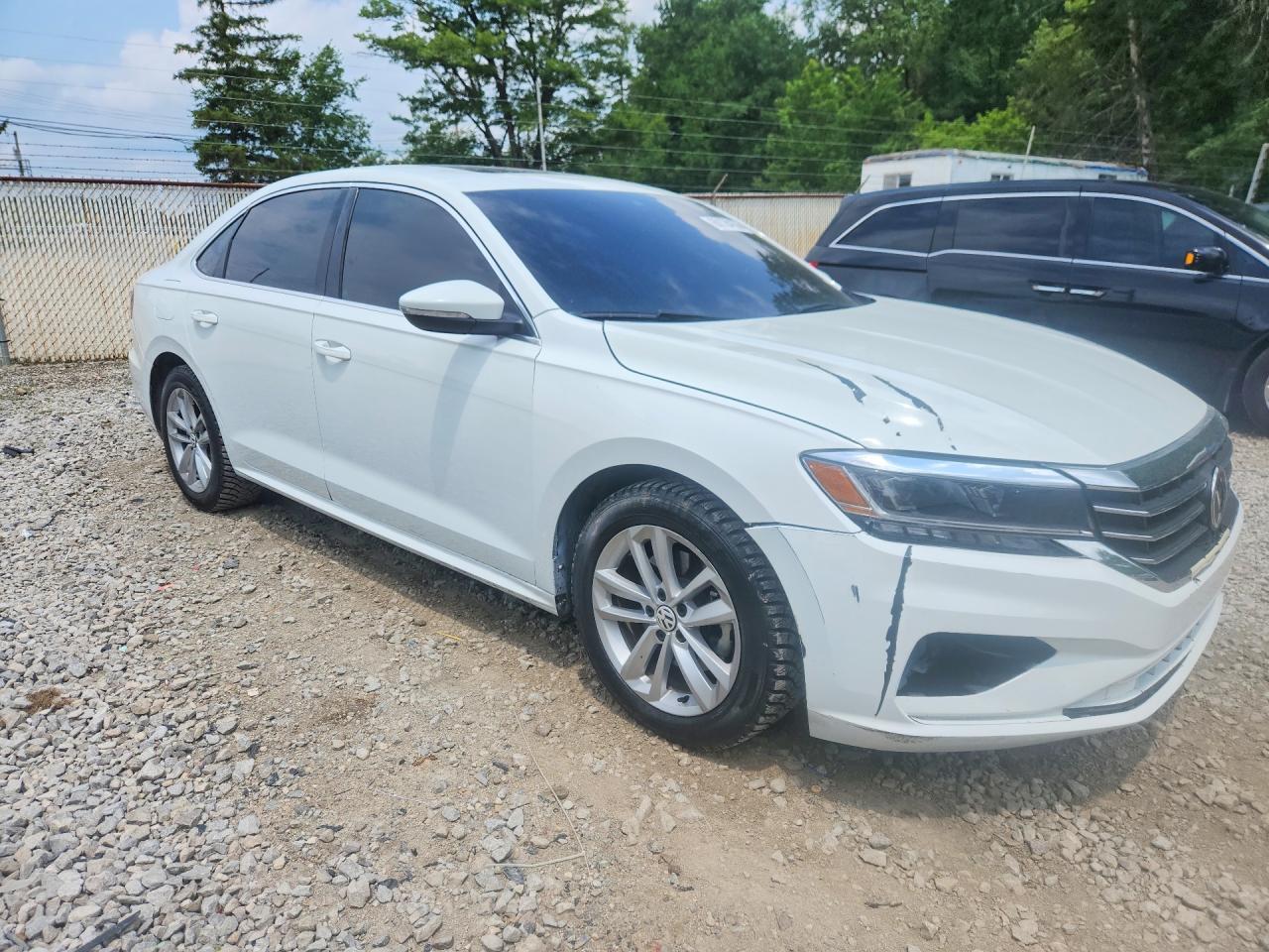 2020 Volkswagen Passat Se - Фото 4