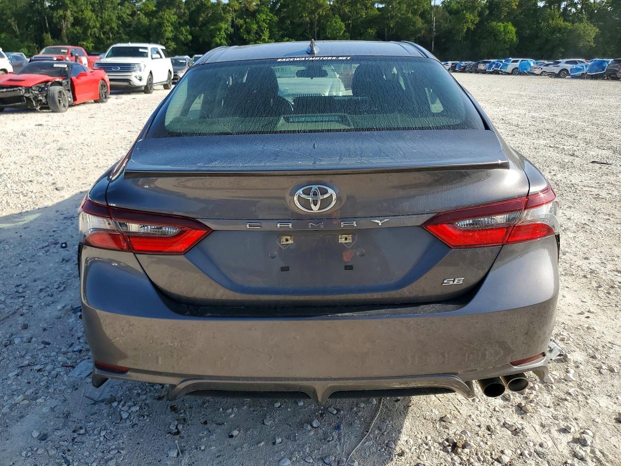 2023 Toyota Camry Se - Image 6
