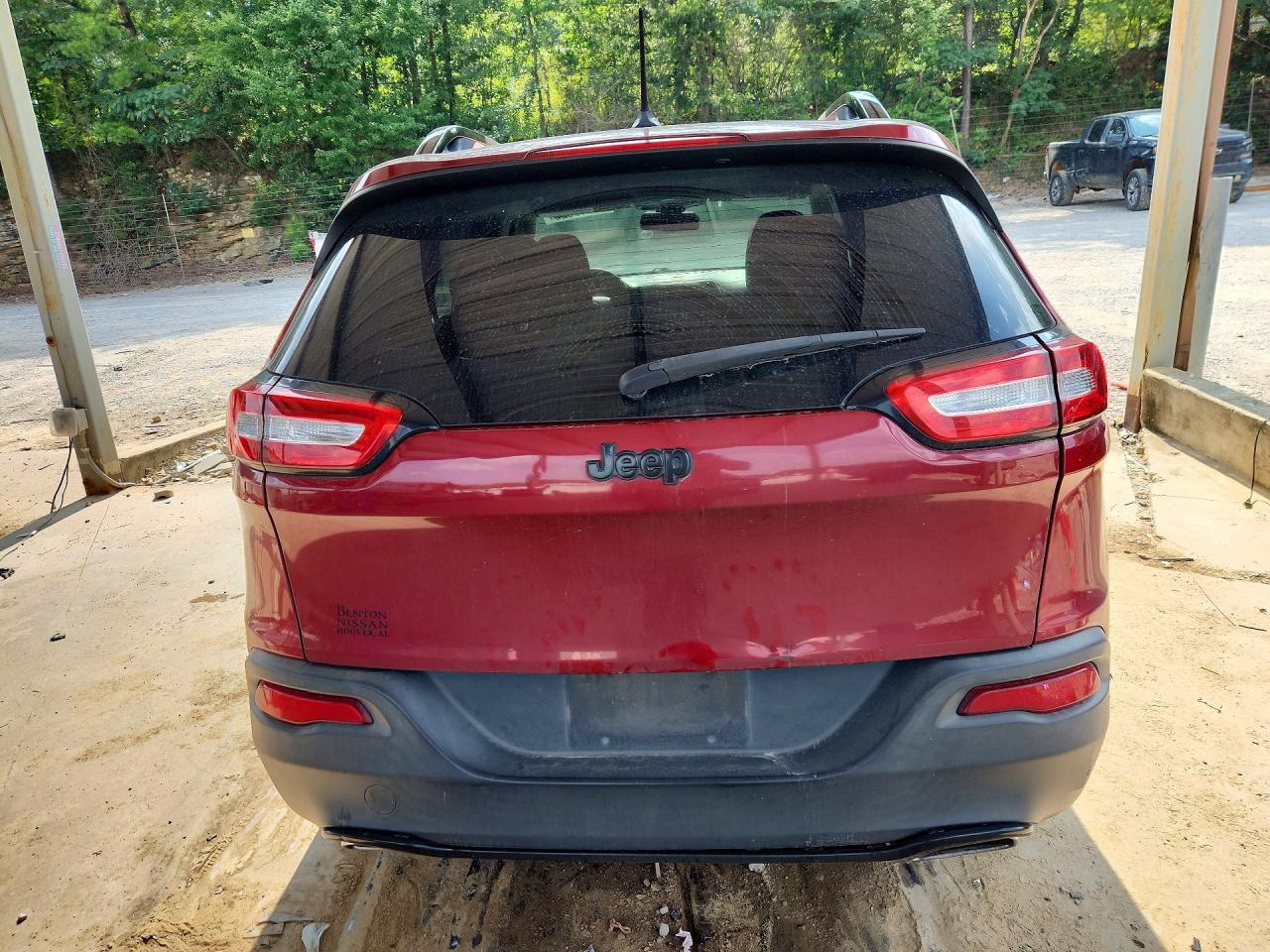 2017 Jeep Cherokee Sport - Фото 6