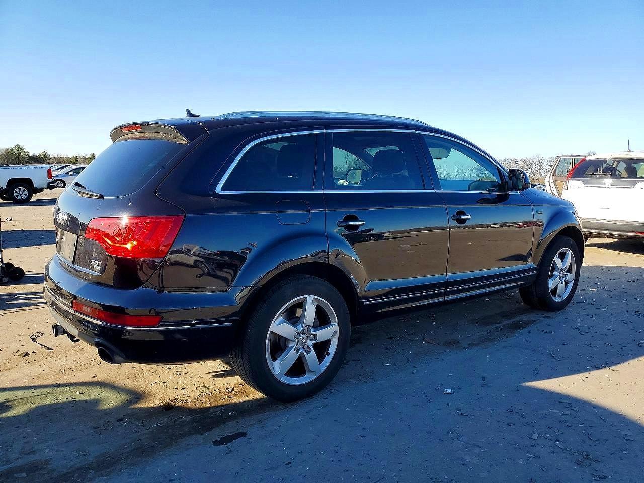 2015 Audi Q7 Premium Plus - Фото 3