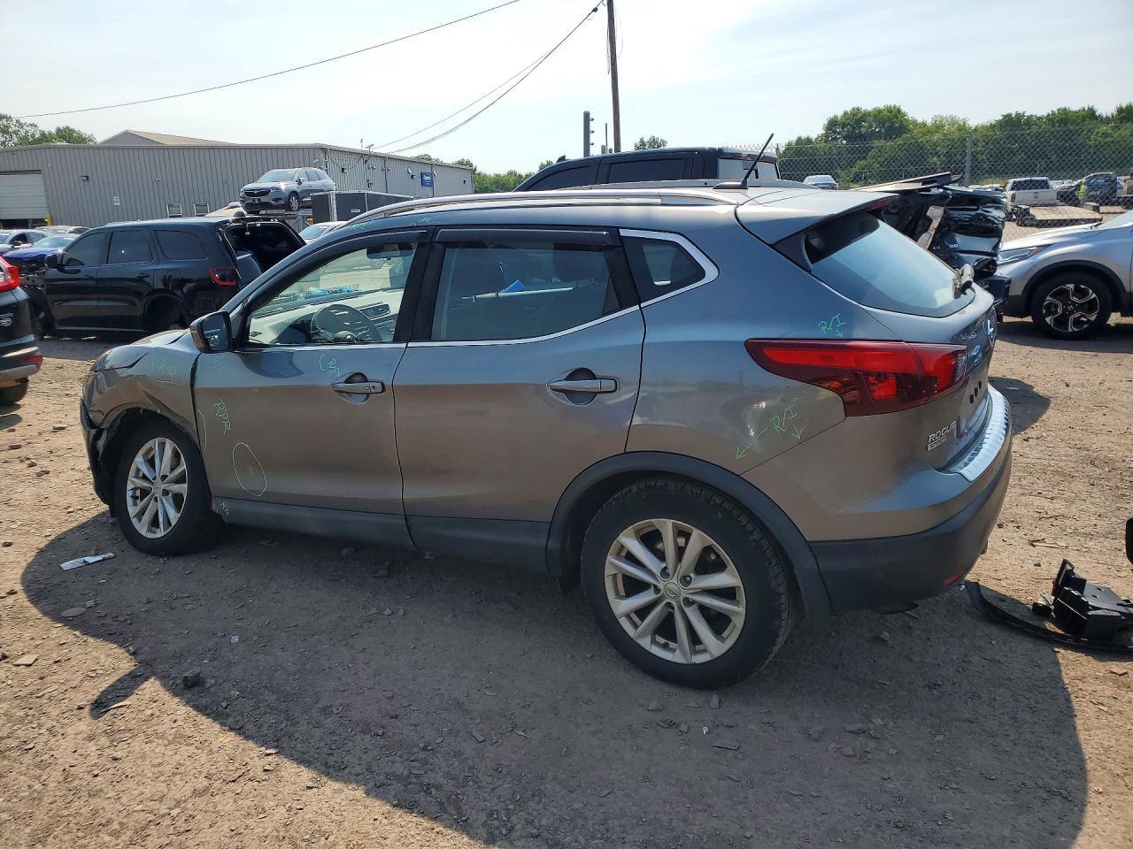 2017 Nissan Rogue Sport Sv - Фото 2