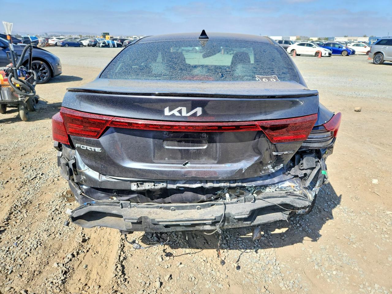 2022 Kia Forte Gt Line - Фото 6