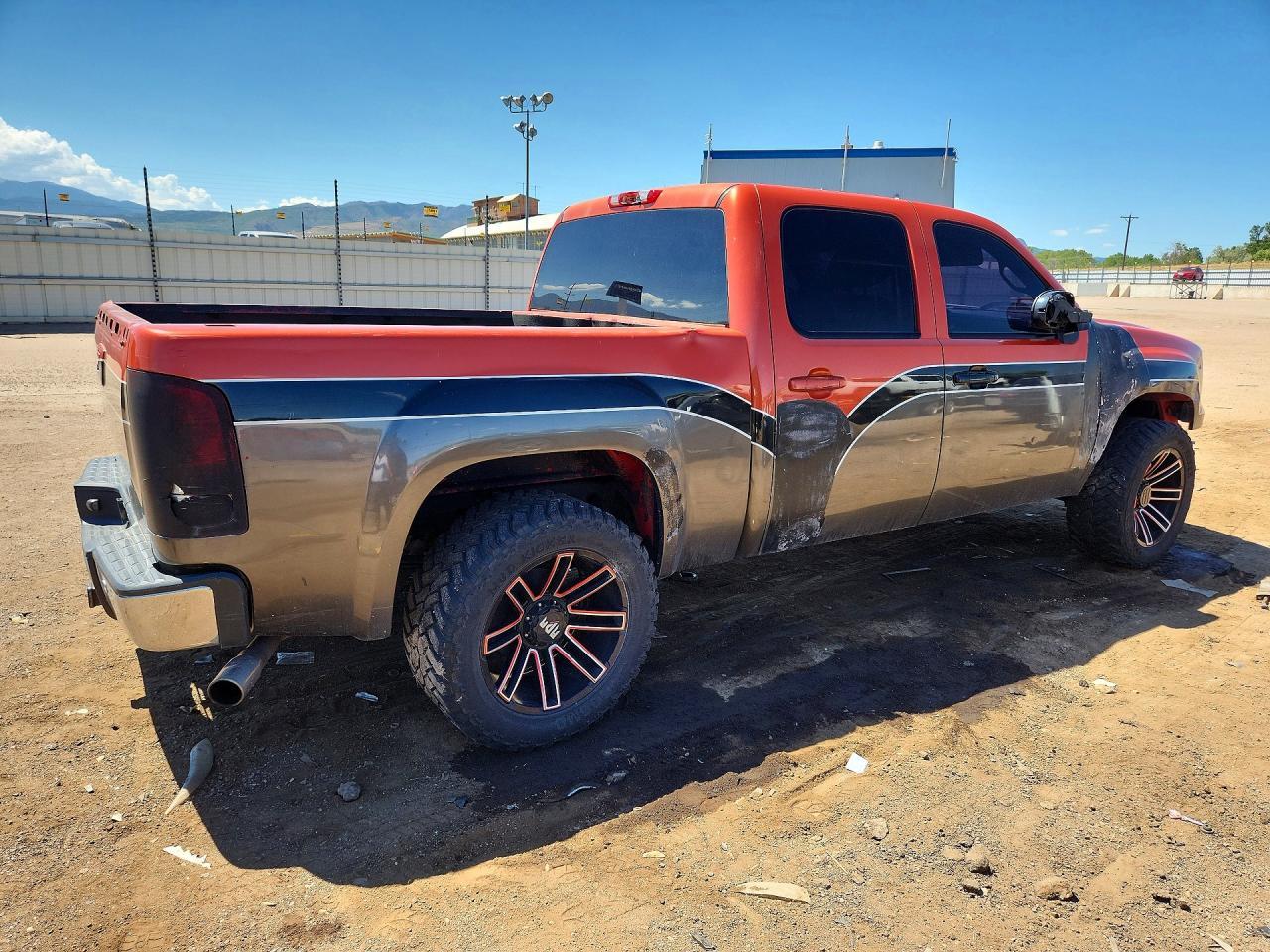 2010 GMC Sierra C1500 Sle - Image 3