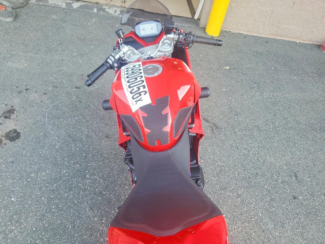 2023 Ducati Supersport - Фото 6