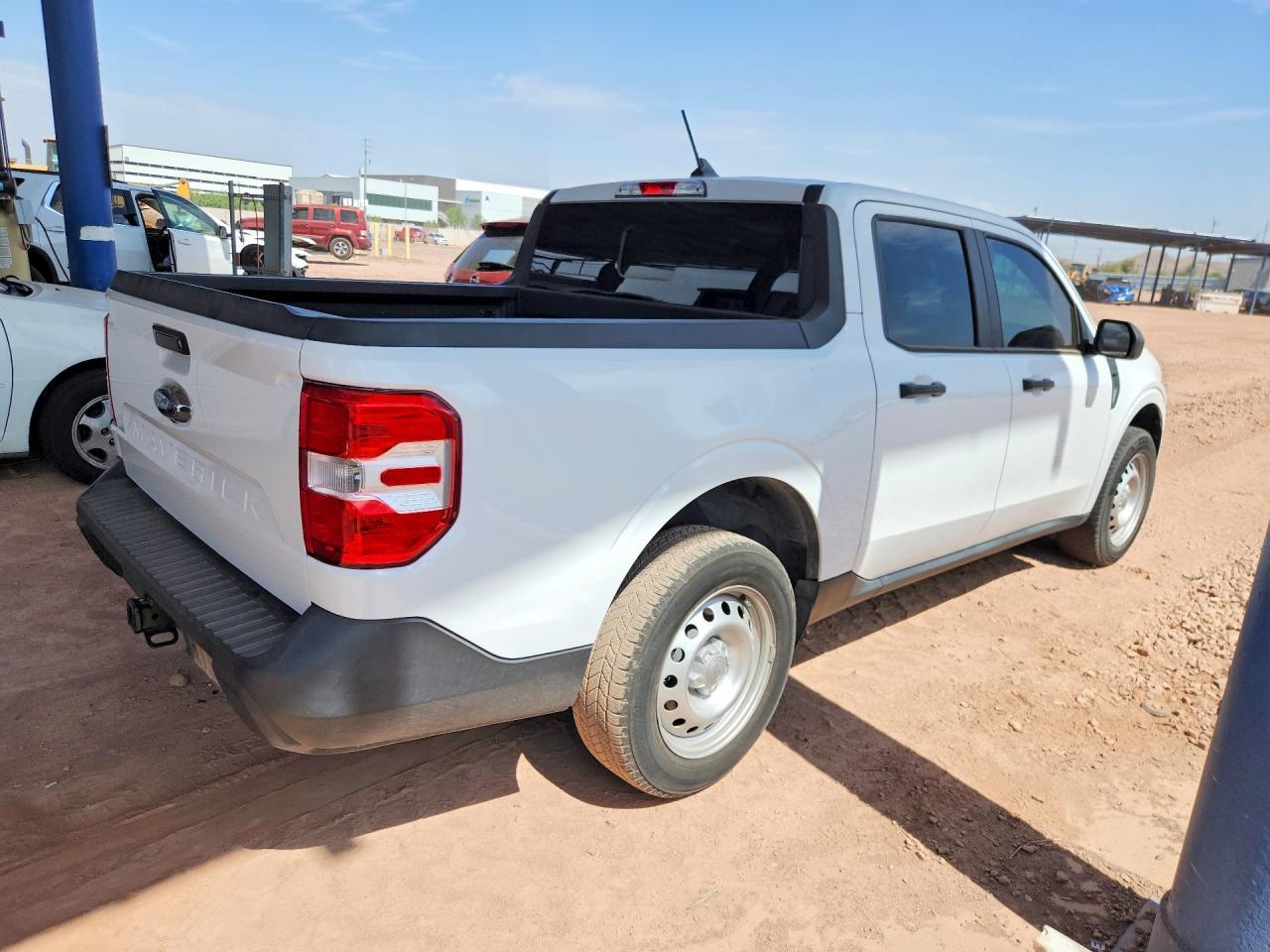 2023 Ford Maverick Xl - Image 3