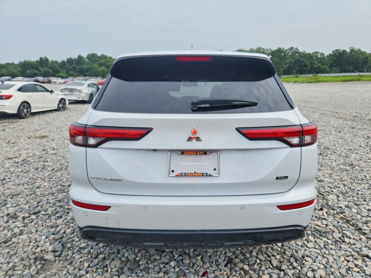 2023 Mitsubishi Outlander Sel - Фото 6