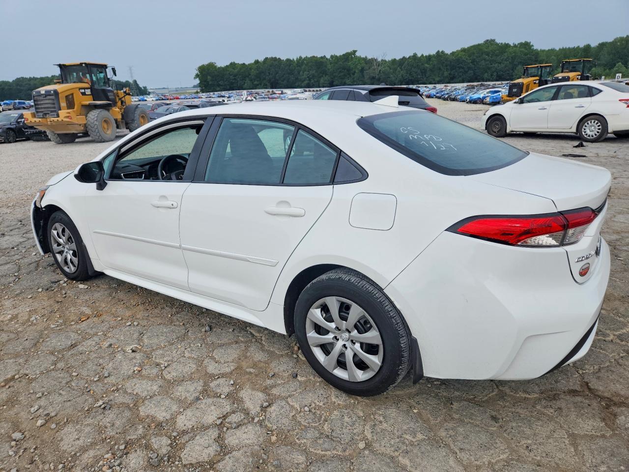 2022 Toyota Corolla Le - Фото 2