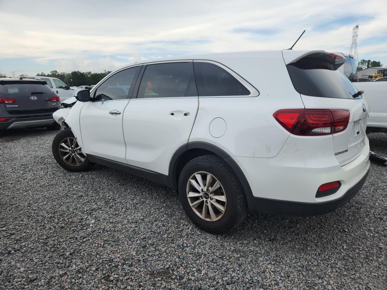 2019 Kia Sorento Lx - Фото 2