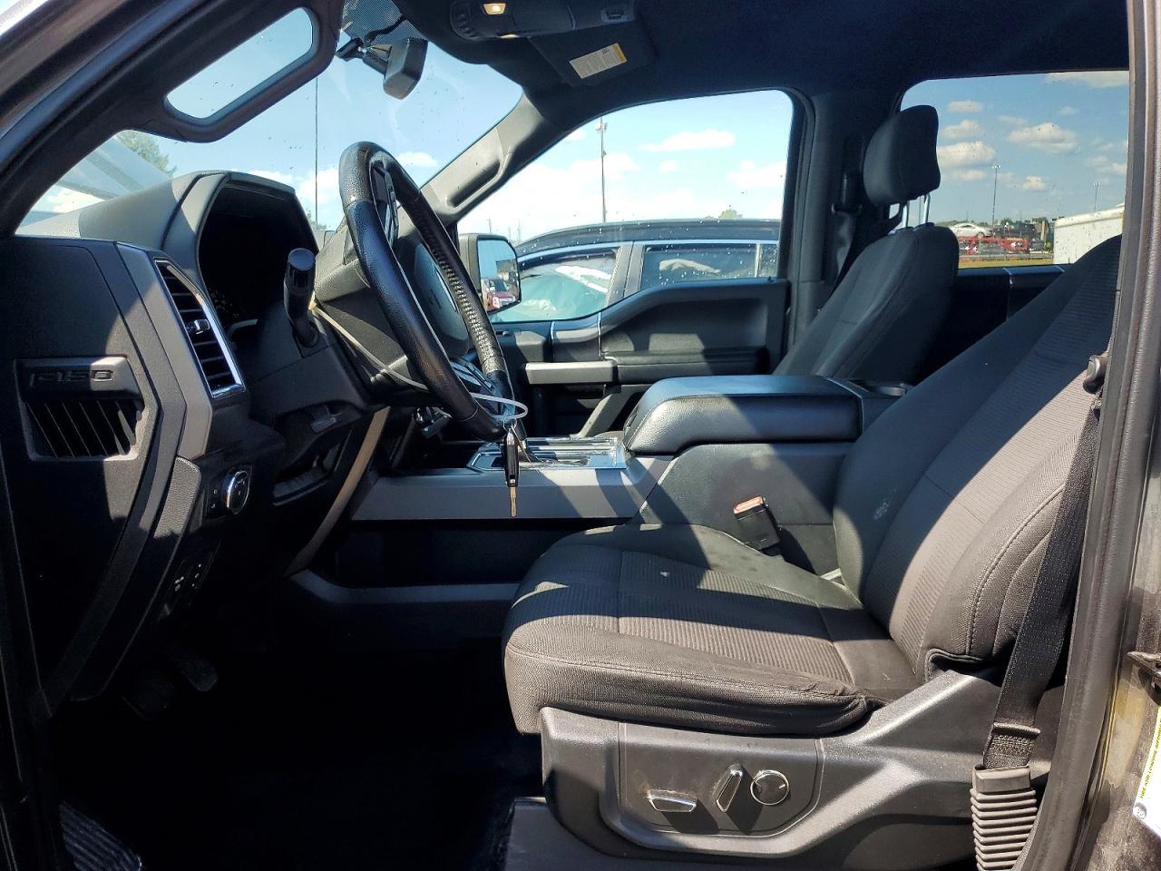 2016 Ford F150 Supercrew - Фото 7
