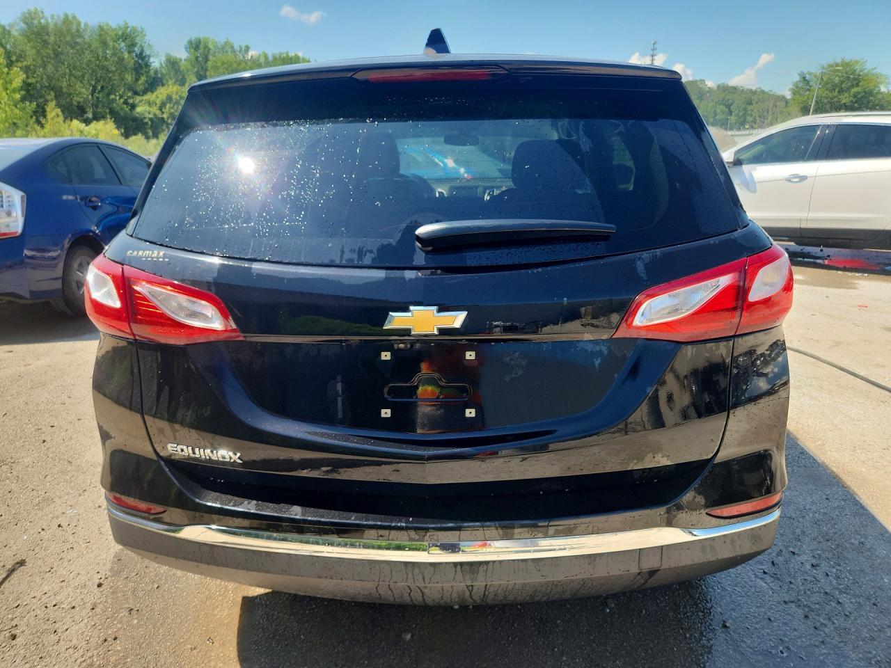 2018 Chevrolet Equinox Ls - Фото 6