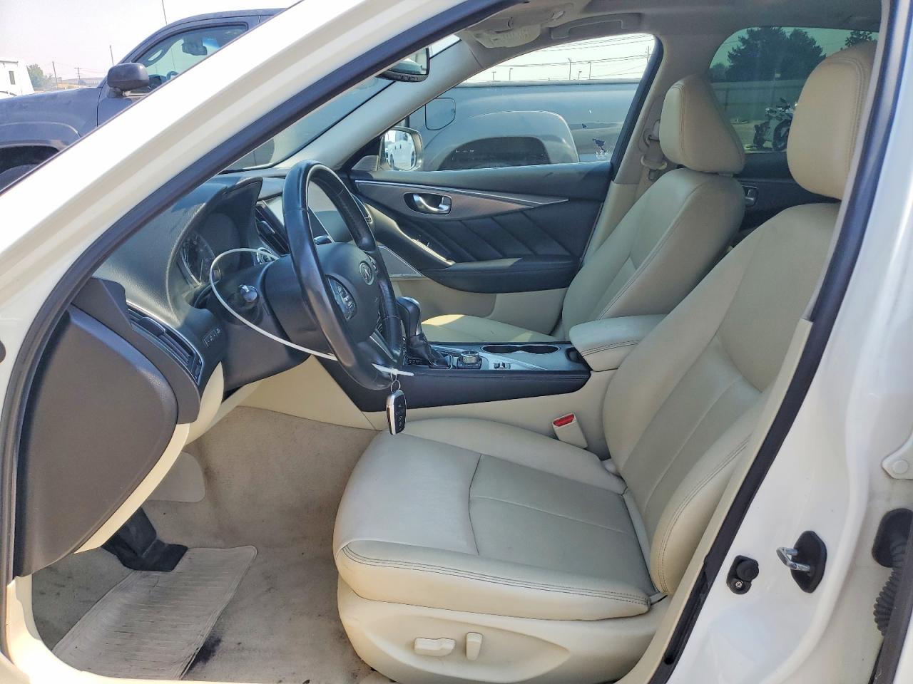2017 Infiniti Q50 3.0T Premium - Фото 7