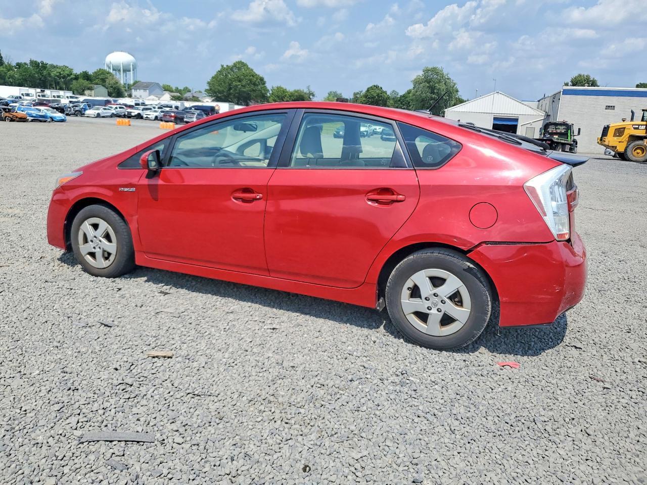 2010 Toyota Prius Iii - Image 2